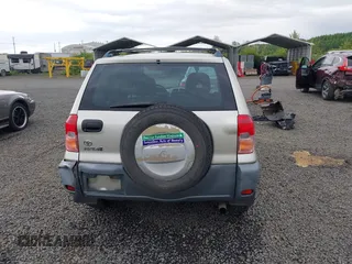 2001 Toyota RAV4 with VIN JTEGH20V810013042, listed as a IAAI auction lot 42321163 with 152,535 mi miles and . Bid and sale history available at DreamBid. Image 16.