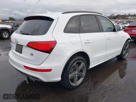 2014 Audi Q5 Premium Plus with VIN WA1DMAFP2EA031634, listed as a IAAI auction lot 41499664 with 137,842 mi miles and . Bid and sale history available at DreamBid. Image 4.