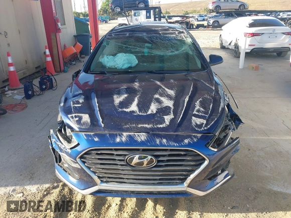 2019 Hyundai Sonata SE with VIN 5NPE24AF2KH780972, listed as a IAAI auction lot 42149730 with 52,527 mi miles and . Bid and sale history available at DreamBid. Image 6.