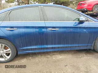 2018 Hyundai Sonata Sport with VIN 5NPE34AF0JH649065, listed as a IAAI auction lot 41882373 with 80,715 mi miles and . Bid and sale history available at carsss.com. Image 13.