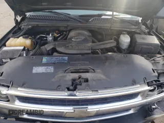 2004 Chevrolet Suburban LT with VIN 3GNEC16T34G337436, listed as a Copart auction lot 43124235 with 233,453 mi miles and Salvage Title. Bid and sale history available at carsss.com. Image 11.