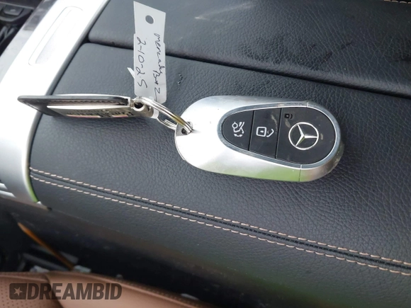 2024 Mercedes-Benz CLE z VIN W1KMJ6BB2RF035221, wystawiony jako IAAI lot #41575317 z przebiegiem 2 467 mil mil oraz . Historia ofert i sprzedaży dostępna na DreamBid. Obrazek 11.
