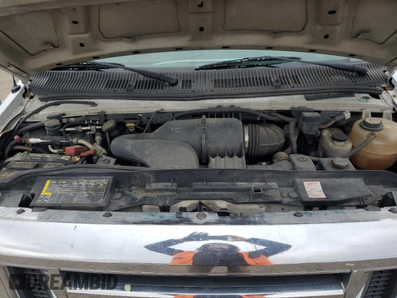2008 Ford Econoline Passenger XL with VIN 1FBSS31L88DB06010, listed as a Copart auction lot 43622555 with 282,564 mi miles and Salvage Title. Bid and sale history available at DreamBid. Image 12.
