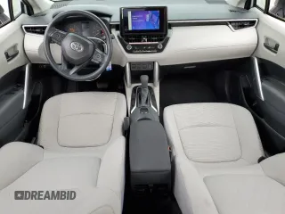 2024 Toyota Corolla Cross L with VIN 7MUAAAAG2RV114830, listed as a Copart auction lot 60692335 with 1,970 mi miles and Salvage title. Bid and sale history available at DreamBid. Image 8.