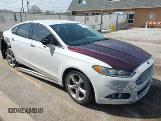 2013 Ford Fusion SE with VIN 3FA6P0HR3DR182796, listed as a IAAI auction lot 42147273 with 121,815 mi miles and . Bid and sale history available at DreamBid. Image 1.