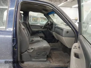 2002 Chevrolet Tahoe LT z VIN 1GNEK13ZX2J181158, wystawiony jako IAAI lot #41529179 z przebiegiem 156 505 mil mil oraz . Historia ofert i sprzedaży dostępna na DreamBid. Obrazek 5.
