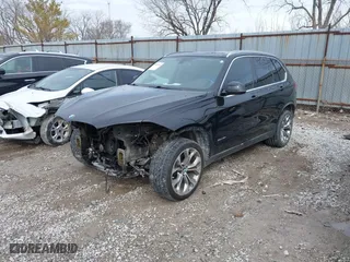 2015 BMW X5 sDrive35i with VIN 5UXKR2C54F0H35091, listed as a IAAI auction lot 41621452 with 92,918 mi miles. Bid and sale history available at carsss.com. Image 21.