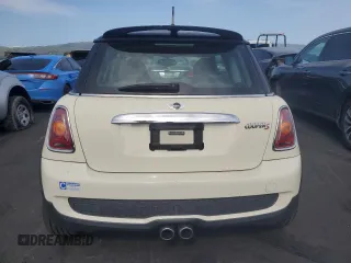2010 MINI Hardtop S with VIN WMWMF7C59ATZ69213, listed as a Copart auction lot 54270705 with 77,594 mi miles and Salvage Title. Bid and sale history available at DreamBid. Image 6.