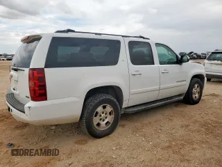 2008 Chevrolet Suburban 2LT with VIN 3GNFC16098G119713, listed as a Copart auction lot 62427785 with 278,656 mi miles and Clean title. Bid and sale history available at DreamBid. Image 3.