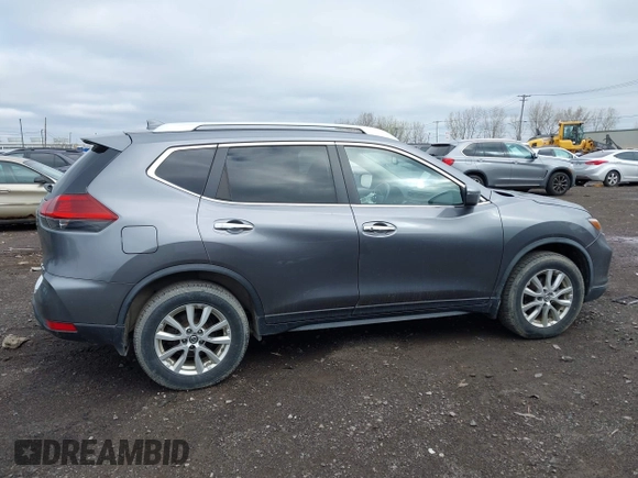 2018 Nissan Rogue SV z VIN KNMAT2MV4JP617844, wystawiony jako IAAI lot #42142365 z przebiegiem 54 001 mil mil oraz . Historia ofert i sprzedaży dostępna na DreamBid. Obrazek 13.
