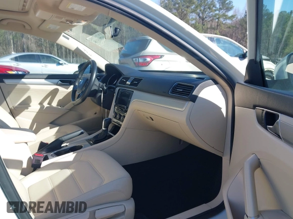 2019 Volkswagen Passat 2.0T Wolfsburg Edition with VIN 1VWLA7A32KC000818, listed as a IAAI auction lot 41711518 with 87,873 mi miles. Bid and sale history available at carsss.com. Image 5.