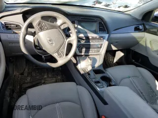 2017 Hyundai Sonata Hybrid Limited with VIN KMHE34L12HA050795, listed as a Copart auction lot 38795093 with 0 mi miles. Bid and sale history available at carsss.com. Image 8.