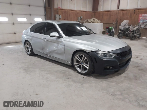 2018 BMW 3 Series 330i xDrive with VIN WBA8D9G50JNU66817, listed as a IAAI auction lot 41859913 with 44,990 mi miles. Bid and sale history available at carsss.com. Image 1.