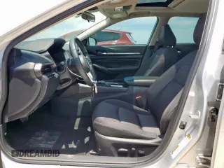 2021 Nissan Altima SV with VIN 1N4BL4DVXMN416889, listed as a Copart auction lot 58020005 with 14,440 mi miles and Salvage title. Bid and sale history available at DreamBid. Image 7.