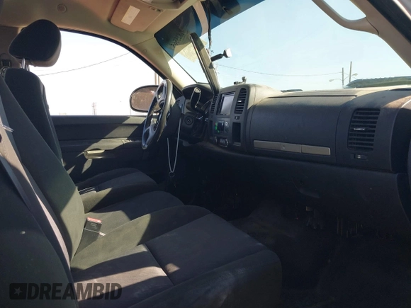 2011 Chevrolet Silverado 1500 LT with VIN 3GCPCSEA1BG296020, listed as a IAAI auction lot 41825565 with 225,006 mi miles and . Bid and sale history available at DreamBid. Image 5.