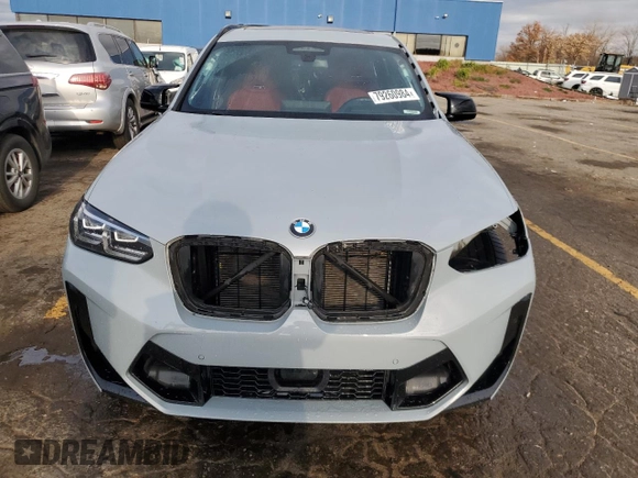 2022 BMW X3 M z VIN 5YM13EC09N9K01524, wystawiony jako Copart lot #79260984 z przebiegiem 38 501 mil mil oraz Tytuł czysty. Historia ofert i sprzedaży dostępna na DreamBid. Obrazek 5.
