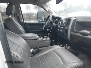 2018 Ram 2500 Tradesman with VIN 3C6UR5CL5JG316444, listed as a IAAI auction lot 41844569 with 161,000 mi miles. Bid and sale history available at carsss.com. Image 5.