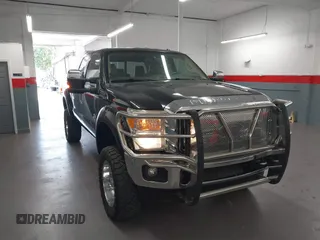 2015 Ford Super Duty F-250 SRW Lariat with VIN 1FT7W2BT1FED13599, listed as a IAAI auction lot 41987618 with 174,728 mi miles. Bid and sale history available at carsss.com. Image 18.