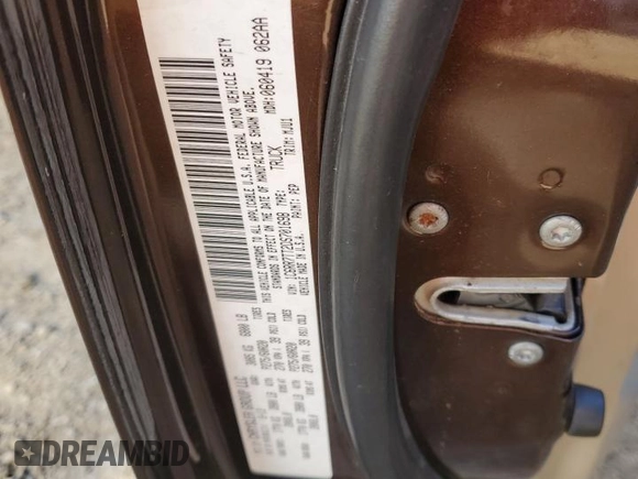 2013 Ram 1500 Lone Star z VIN 1C6RR7TT2DS701698, wystawiony jako Copart lot #81973544 z przebiegiem 258 001 mil mil oraz Szkoda całkowita • Salvage title. Historia ofert i sprzedaży dostępna na DreamBid. Obrazek 14.