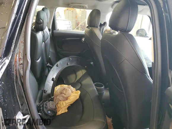 2021 MINI Hardtop 4 Door Cooper S с VIN WMWXU9C04M2M96933, выставлен на аукционе Copart как лот 80886524 с пробегом 60 746 миль миль и Списание • Salvage title. История ставок и продаж доступна на DreamBid. Изображение 10.