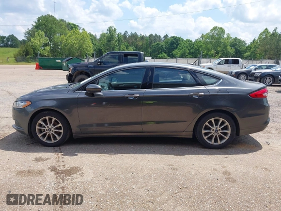 2017 Ford Fusion SE with VIN 3FA6P0HD7HR297945, listed as a IAAI auction lot 42015135 with 136,774 mi miles. Bid and sale history available at carsss.com. Image 14.