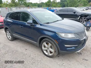 2017 Lincoln MKC Premiere with VIN 5LMCJ1D93HUL34982, listed as a IAAI auction lot 42623715 with 90,813 mi miles and . Bid and sale history available at DreamBid. Image 1.
