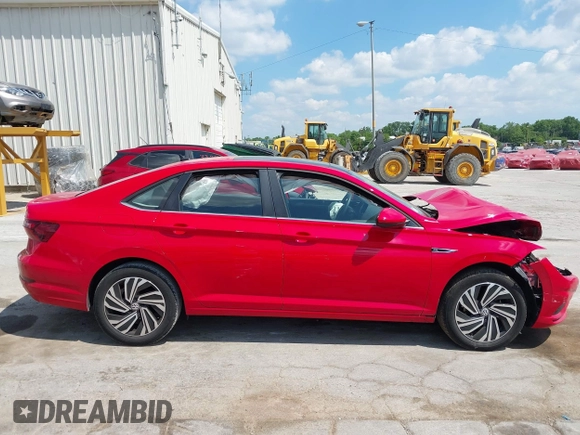 2021 Volkswagen Jetta SEL с VIN 3VWE57BU1MM060577, выставлен на аукционе IAAI как лот 42637919 с пробегом 36 773 миль миль и . История ставок и продаж доступна на DreamBid. Изображение 14.