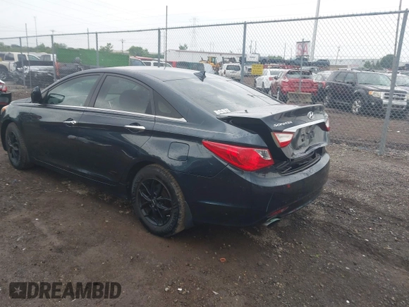 2013 Hyundai Sonata Limited z VIN 5NPEC4AC4DH694343, wystawiony jako IAAI lot #42493675 z przebiegiem 132 551 mil mil oraz . Historia ofert i sprzedaży dostępna na DreamBid. Obrazek 3.