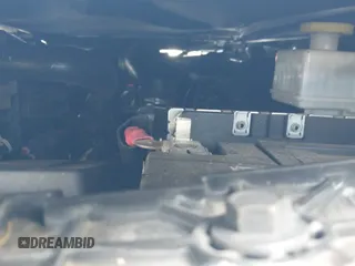 2020 Ram 1500 Big Horn z VIN 1C6SRFBT0LN280347, wystawiony jako IAAI lot #42133444 z przebiegiem 101 906 mil mil oraz . Historia ofert i sprzedaży dostępna na DreamBid. Obrazek 19.