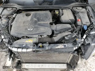 2018 Infiniti QX30 Luxury with VIN SJKCH5CR2JA058150, listed as a Copart auction lot 42231625 with 185,099 mi miles and Clean Title. Bid and sale history available at carsss.com. Image 11.