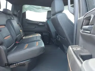 2024 GMC Sierra 1500 AT4 with VIN 1GTUUEE81RZ291215, listed as a IAAI auction lot 42029622 with 25,131 mi miles and . Bid and sale history available at DreamBid. Image 8.