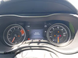 2020 Jeep Cherokee Trailhawk z VIN 1C4PJMBX1LD590087, wystawiony jako IAAI lot #42027620 z przebiegiem 91 033 mil mil oraz . Historia ofert i sprzedaży dostępna na DreamBid. Obrazek 7.