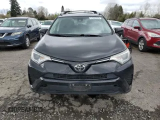 2017 Toyota RAV4 LE с VIN 2T3BFREV7HW625180, выставлен на аукционе Copart как лот 51535635 с пробегом 82 146 миль миль и Списание • Salvage title. История ставок и продаж доступна на DreamBid. Изображение 5.