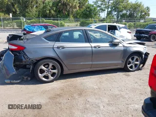 2013 Ford Fusion SE with VIN 3FA6P0H74DR338049, listed as a IAAI auction lot 42090944 with 139,645 mi miles. Bid and sale history available at carsss.com. Image 13.