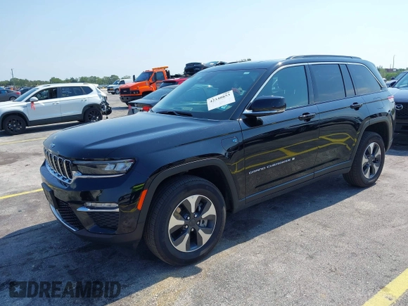 2024 Jeep Grand Cherokee с VIN 1C4RJYB66RC145530, выставлен на аукционе IAAI как лот 42340853 с пробегом 38 771 миль миль и . История ставок и продаж доступна на DreamBid. Изображение 2.