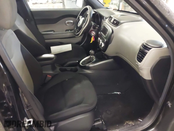 2018 Kia Soul with VIN KNDJN2A27J7893925, listed as a IAAI auction lot 41548667 with 73,592 mi miles. Bid and sale history available at carsss.com. Image 5.
