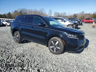 2021 Kia Sorento S with VIN 5XYRL4LC0MG039120, listed as a Copart auction lot 86949934 with 73,617 mi miles and Salvage Title. Bid and sale history available at carsss.com. Image 4.