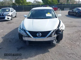 2016 Nissan Altima SV with VIN 1N4AL3AP4GC218983, listed as a IAAI auction lot 41346784 with 167,246 mi miles and . Bid and sale history available at DreamBid. Image 13.