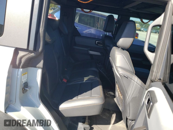 2022 Ford Bronco with VIN 1FMEE5DP2NLB19908, listed as a Copart auction lot 71502993 with 10,887 mi miles. Bid and sale history available at carsss.com. Image 10.