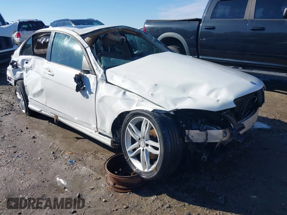 2014 Mercedes-Benz C 250 Sport with VIN WDDGF4HB8EA942184, listed as a IAAI auction lot 41322583 with Not Provided miles and . Bid and sale history available at carsss.com. Image 1.