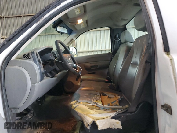 2008 Chevrolet Silverado 1500 Work Truck with VIN 1GCEC14C28Z325344, listed as a Copart auction lot 78997764 with 430,660 mi miles and Salvage Title. Bid and sale history available at carsss.com. Image 7.