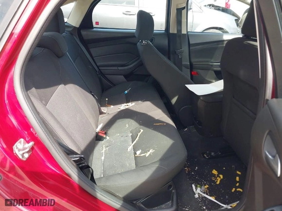 2016 Ford Focus SE with VIN 1FADP3F21GL280467, listed as a IAAI auction lot 41771628 with 135,660 mi miles. Bid and sale history available at carsss.com. Image 8.