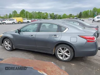 2014 Nissan Altima SV with VIN 1N4AL3AP3EN247800, listed as a IAAI auction lot 42040413 with 179,781 mi miles and . Bid and sale history available at DreamBid. Image 14.