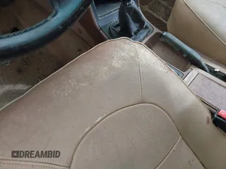 1993 Saab 9000 z VIN YS3CK65B1P1029962, wystawiony jako IAAI lot #41840965 z przebiegiem Nie podano mil oraz . Historia ofert i sprzedaży dostępna na DreamBid. Obrazek 11.