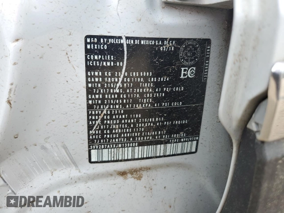 2018 Volkswagen Tiguan SEL z VIN 3VV2B7AXXJM139608, wystawiony jako Copart lot #59742705 z przebiegiem Nie podano mil oraz Szkoda całkowita • Salvage title. Historia ofert i sprzedaży dostępna na DreamBid. Obrazek 13.