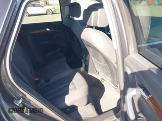 2021 Audi Q5 Premium with VIN WA1G2AFY4M2044986, listed as a IAAI auction lot 42073573 with 58,388 mi miles and . Bid and sale history available at DreamBid. Image 8.