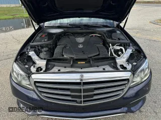 2019 Mercedes-Benz E 450 with VIN WDDZH6JB9KA591631, listed as a Copart auction lot 56421825 with 158,139 mi miles and Clean Title. Bid and sale history available at DreamBid. Image 7.