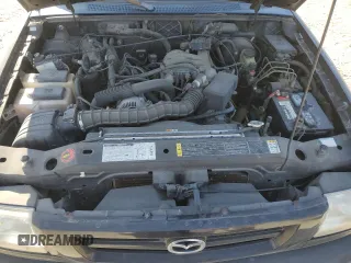 2001 Mazda B-Series 2WD Truck DS with VIN 4F4YR16U11TM11424, listed as a Copart auction lot 83621694 with 178,062 mi miles and Clean Title. Bid and sale history available at carsss.com. Image 11.