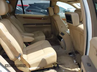 2007 Mercedes-Benz R 3.5L with VIN 4JGCB65E97A051365, listed as a IAAI auction lot 42175374 with Not provided miles and . Bid and sale history available at DreamBid. Image 7.