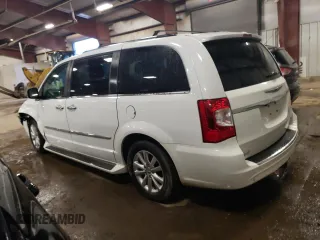 2016 Chrysler Town & Country Limited Platinum with VIN 2C4RC1GG8GR158402, listed as a Copart auction lot 86153634 with 133,730 mi miles and Clean Title. Bid and sale history available at carsss.com. Image 2.